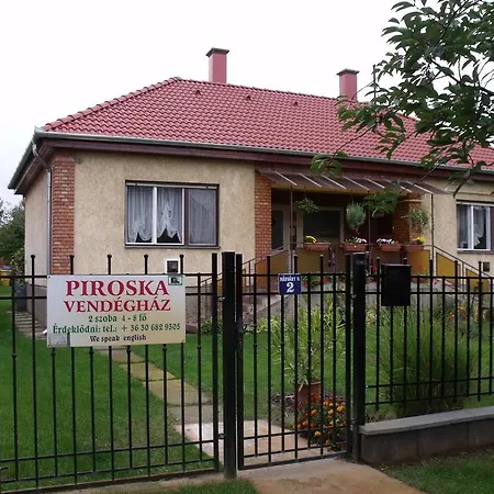 Apartment Piroska Vendeghaz *