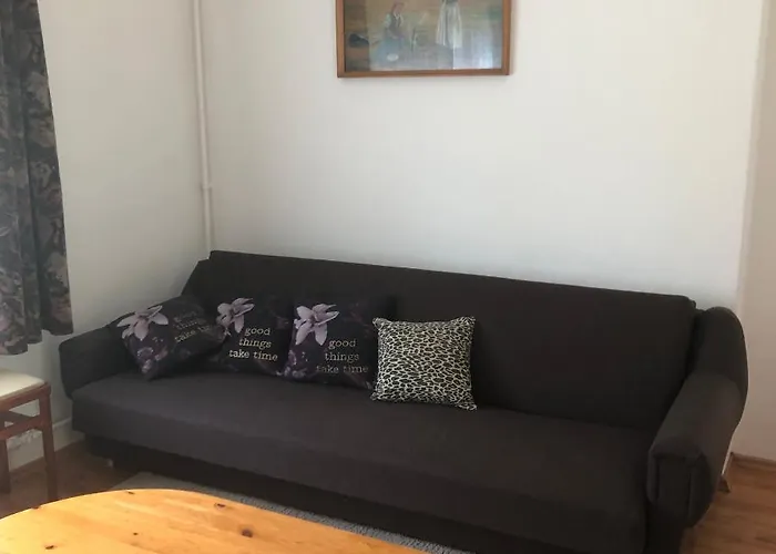 Piroska Appartement *